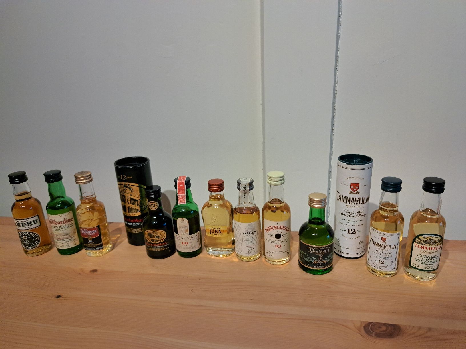 Spirituosen: Whisky Miniature über 100 Flaschen – Neu (gemäss Beschreibung) aus Brittnau von Prorex 3