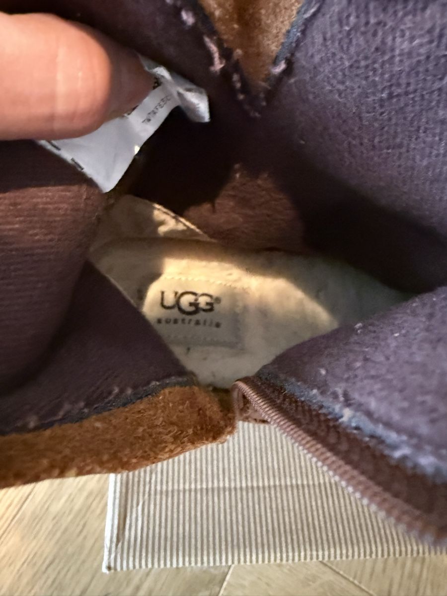 Ugg Scarpe per ragazzi: Neuwertige Kinderwinter UGG Boots Braun Gr. 32 – Usato da Hergiswil NW venduto da Labello01 7