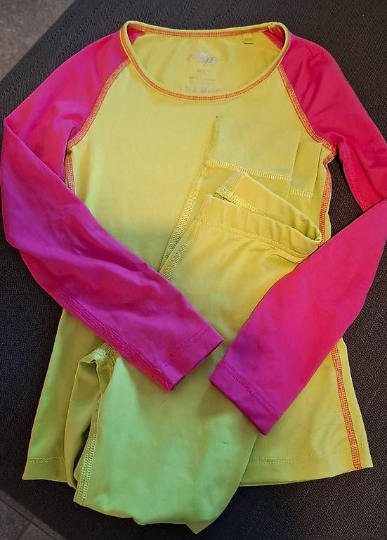 Unterwäsche: Set intimo sci 122/128 Ski Unterwäsche  – Gebraucht aus Davesco-Soragno von che_6rwb