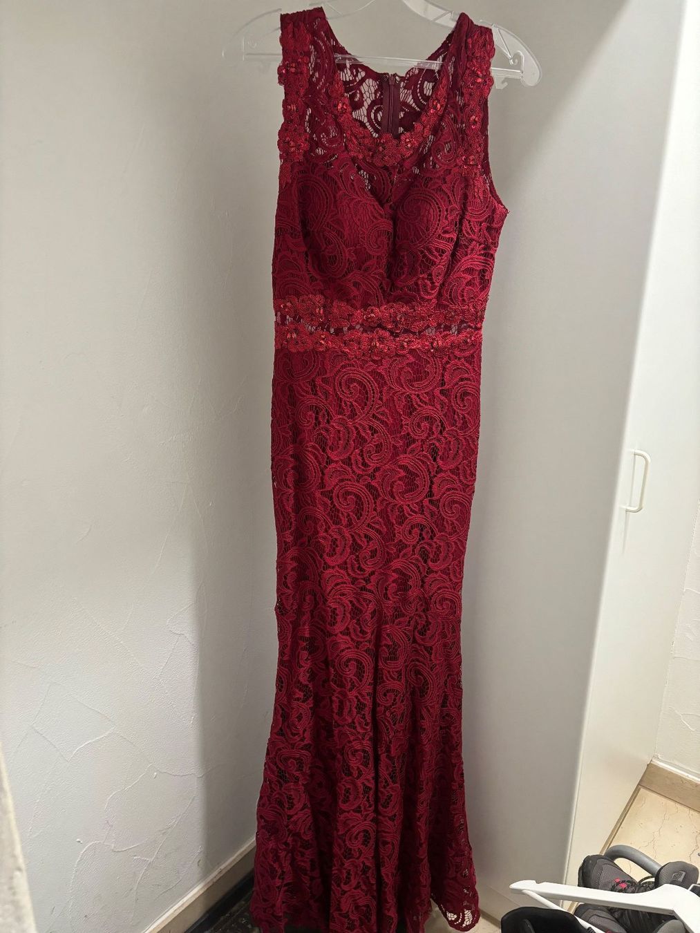 Vestiti: rotes Abendkleid – Nuovo (secondo la descrizione) da Bünzen venduto da noemi_3105