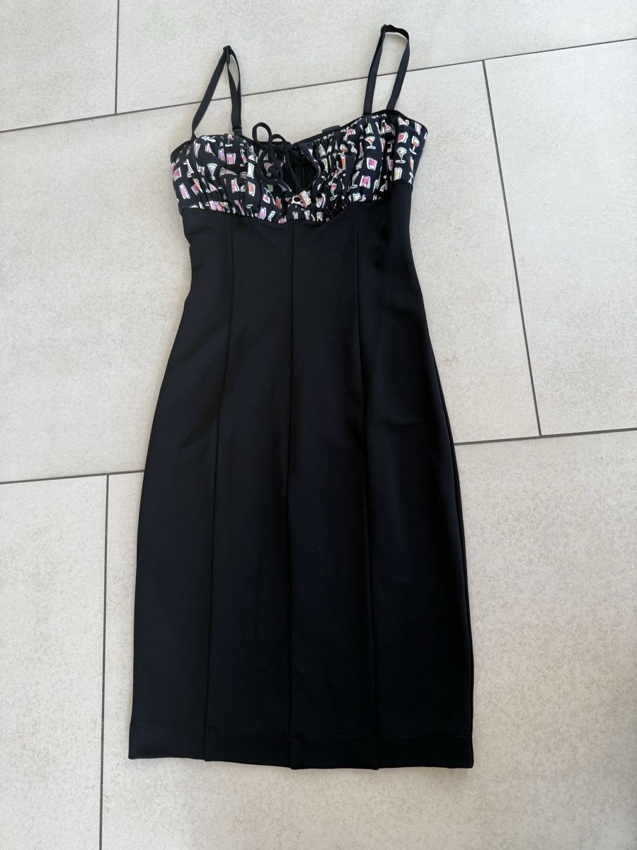 Vestiti: Markenkleid – Usato da visp venduto da Kmemo1