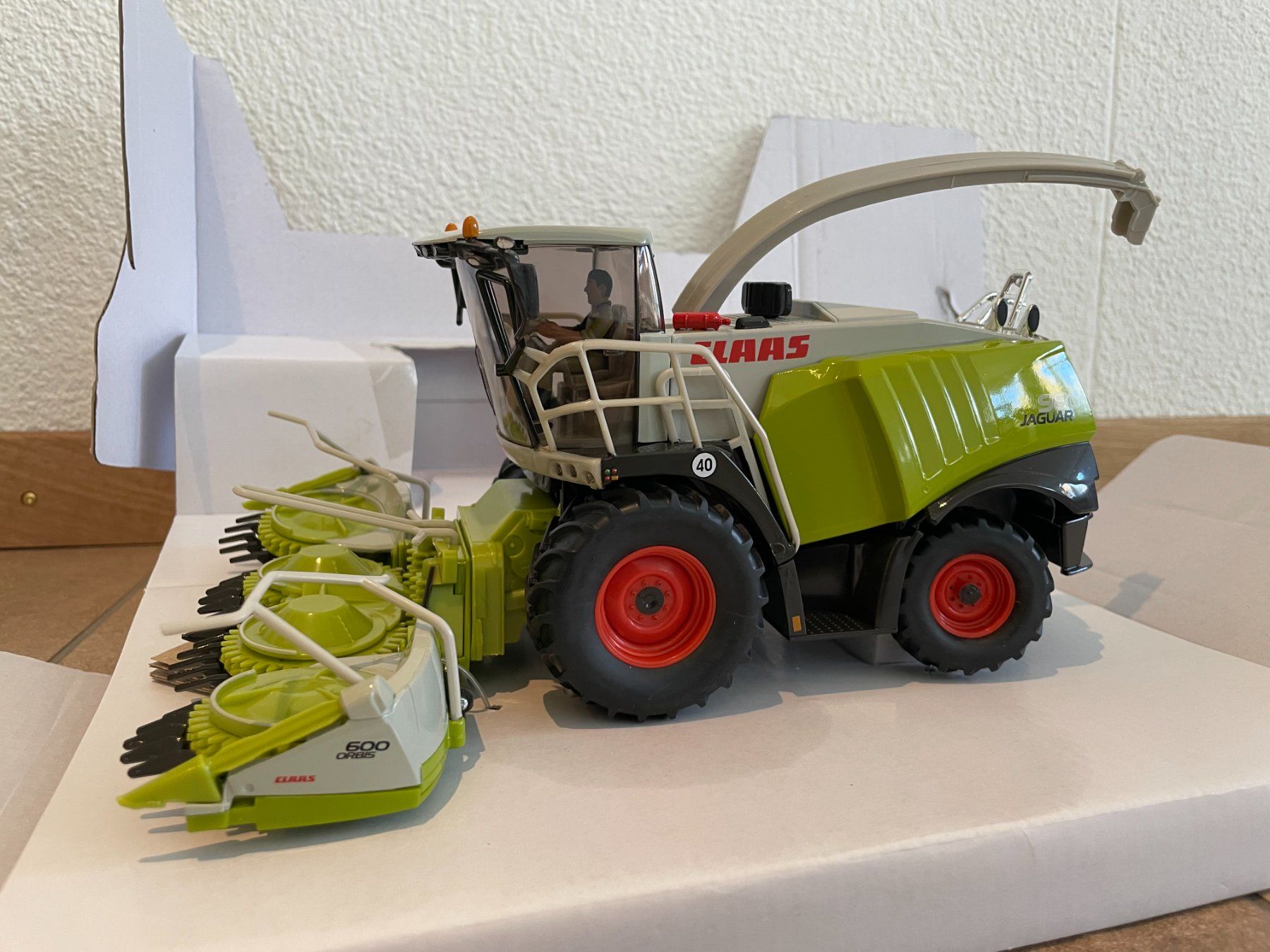 Claas Trattori: SIKU Claas Jaguar 980 – Nuovo e nell'imballaggio originale da Kreuzlingen venduto da Stefan1150