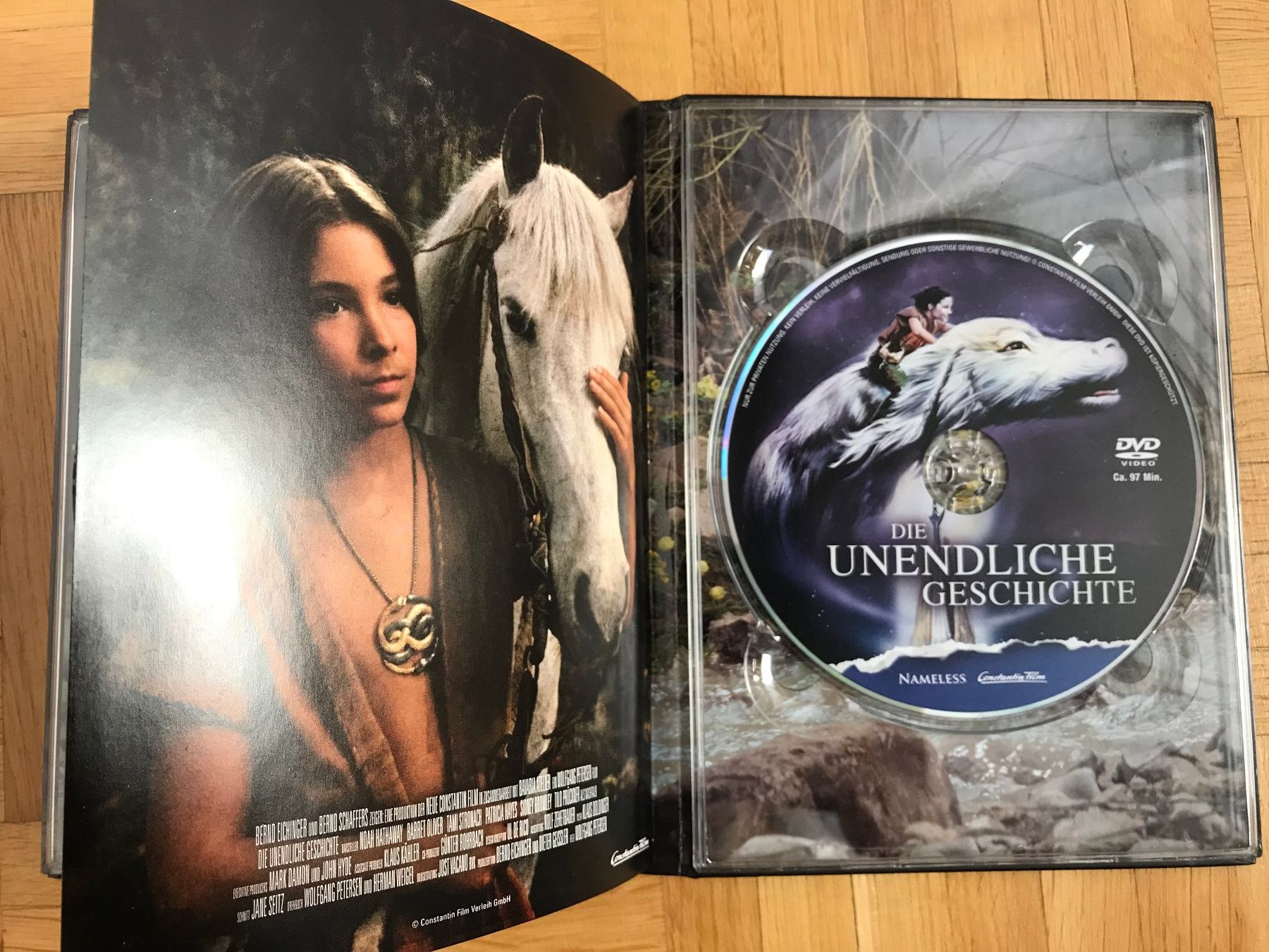 Alle DVDs: Die unendliche Geschichte - Mediabook Cover A - Blu-ray +DVD – Gebraucht aus Zürich von Malcom 3