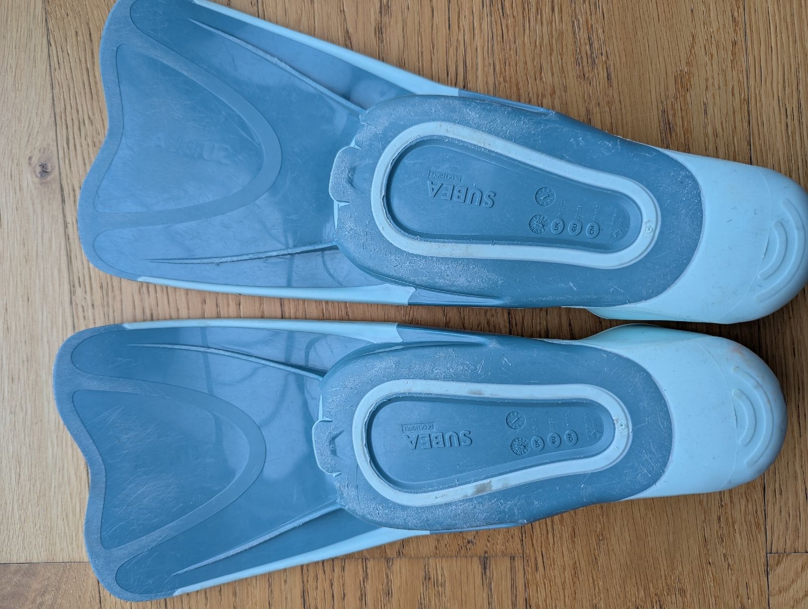 Flossen, Masken & Schnorchel: Schwimmflossen Grösse 30 - 31 – Gebraucht aus Wallisellen von Taurusit 1