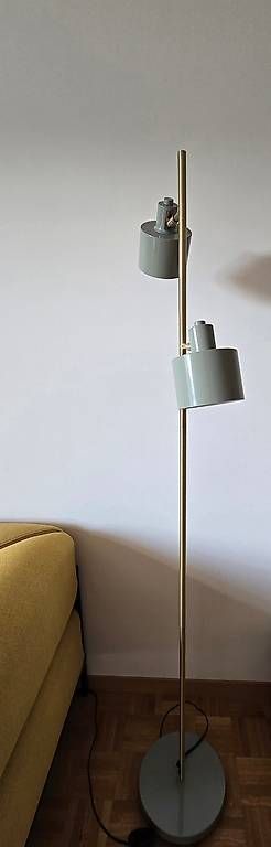 Lampade: Ständerlampe – Usato da Zug venduto da glebehouse