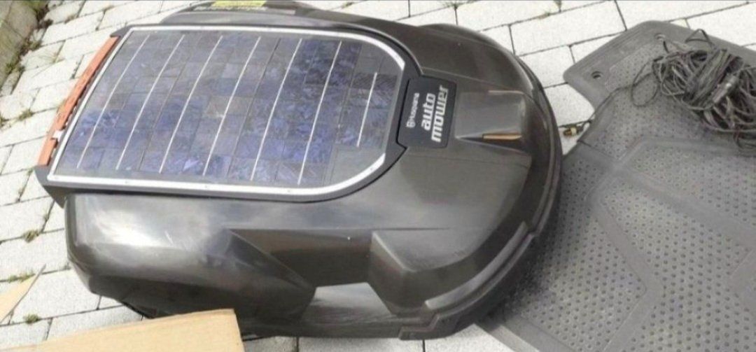 Husqvarna Tagliaerba: Husqvarna automower Solar – Usato da Grenchen venduto da Asus_ 2