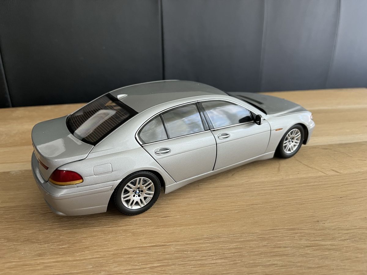 Kyosho Modellini d'auto: BMW 745i 1/18 Kyosho!! – Usato da Léchelles venduto da Mlinspiration 2