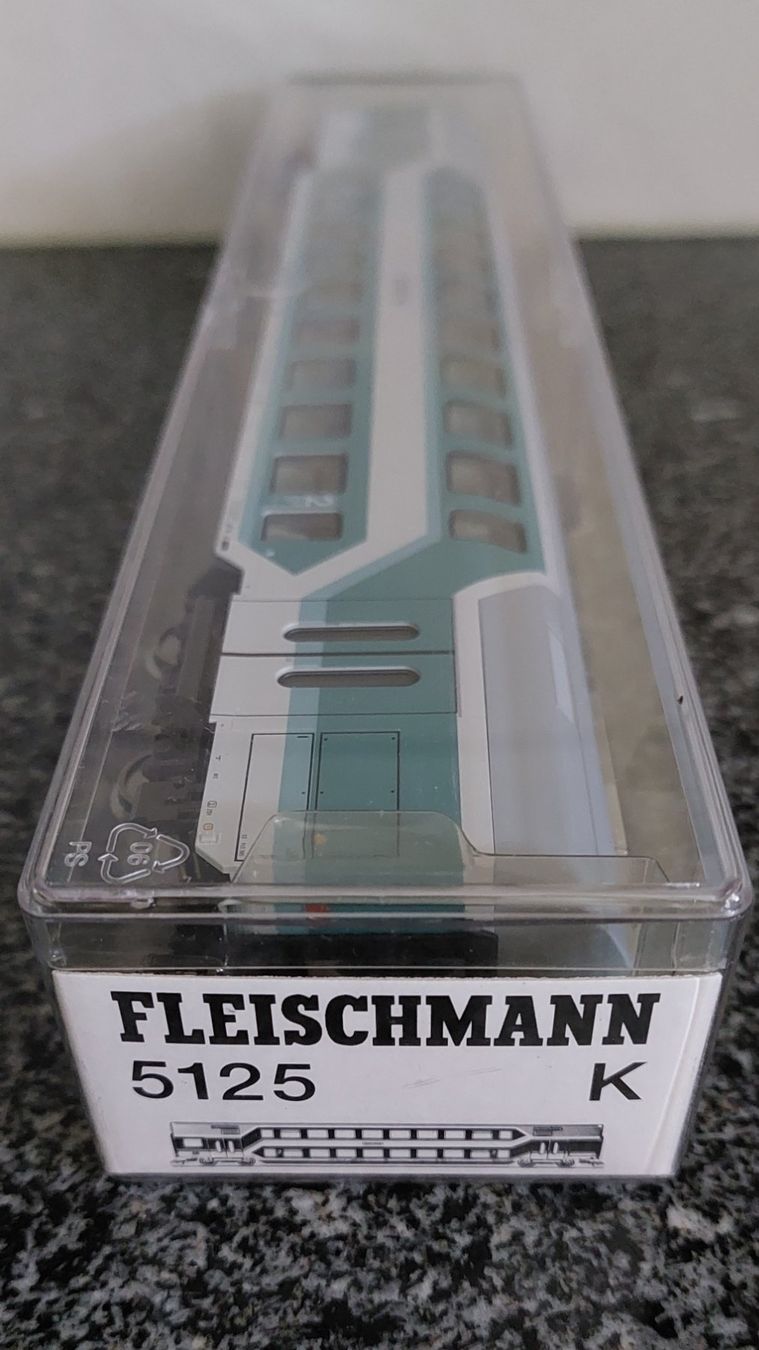 Fleischmann Modellini di ferrovie: Fleischmann 5125 K - 2. Kl. Doppelstockwagen der DB - "1" – Nuovo e nell'imballaggio originale da Rotkreuz venduto da MOBAHN-1zu87 5