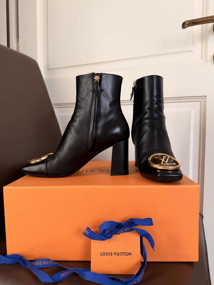 Louis Vuitton Scarpe da donna: Louis Vuitton Leather Ankle Boots – Usato da Corsier-sur-Vevey venduto da Kristina.Nova 8