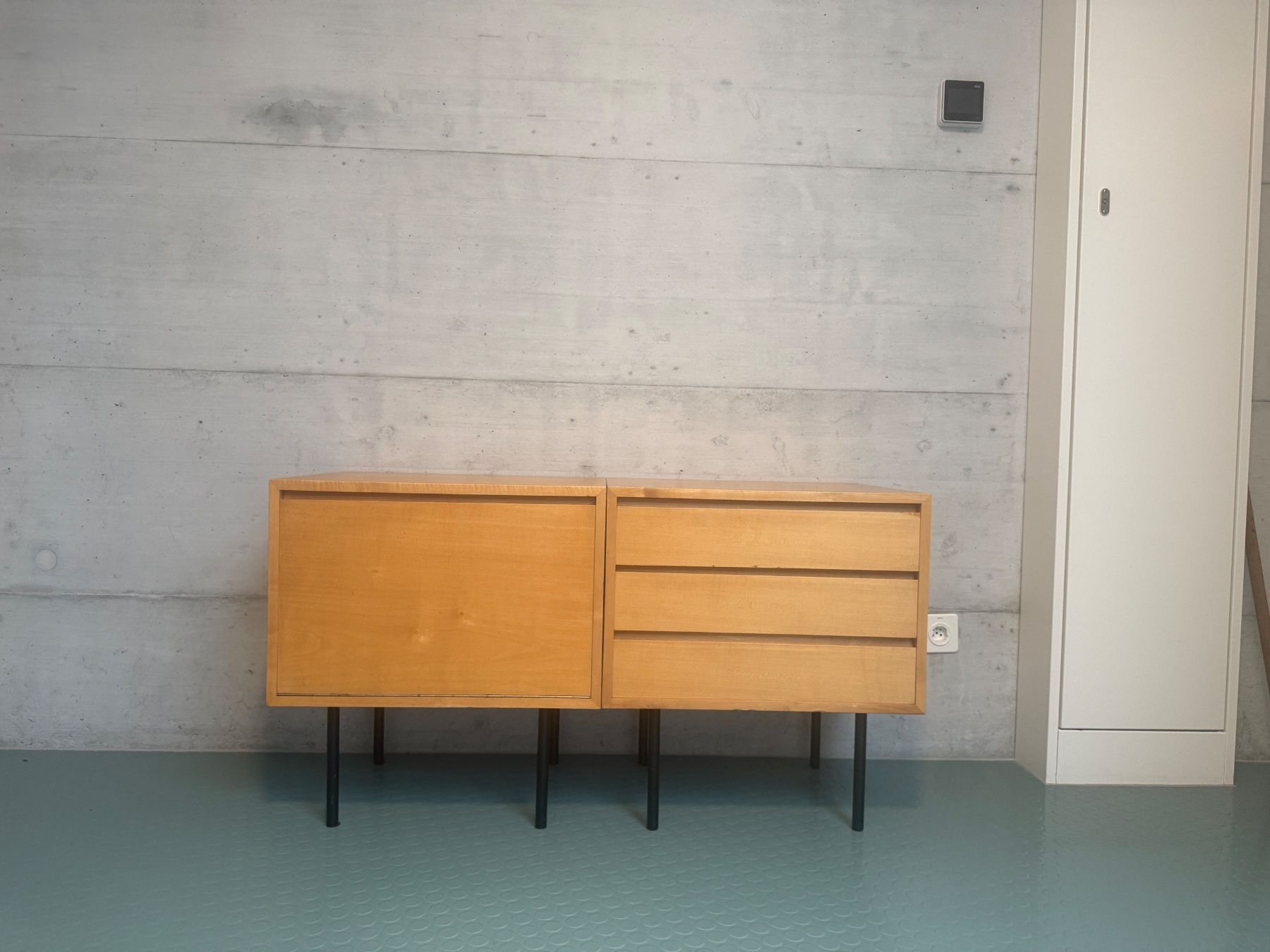 Thut Cassettiere: Kommoden, Nachttischchen Thut, 2 Stück – Usato da Buchs SG venduto da Laurenzia2