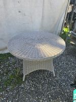 Runder Rattantisch für Garten & Balkon, Sommer-Deal! ☀️ 