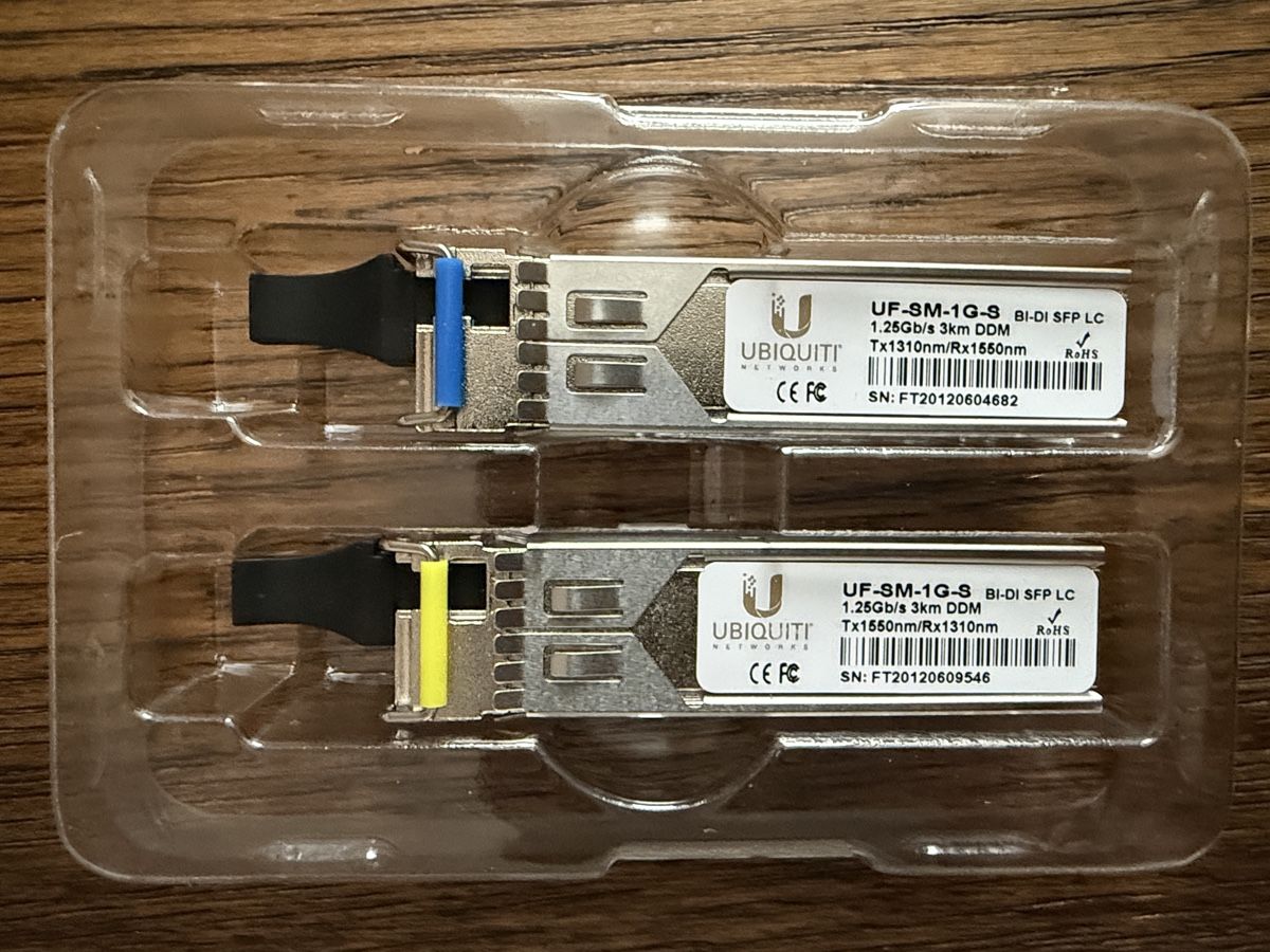 Ubiquiti Unità & Adattatore: Ubiquiti UF-SM-1G-S Fiber Module – Nuovo e nell'imballaggio originale da Luzern venduto da Roeschuko 2