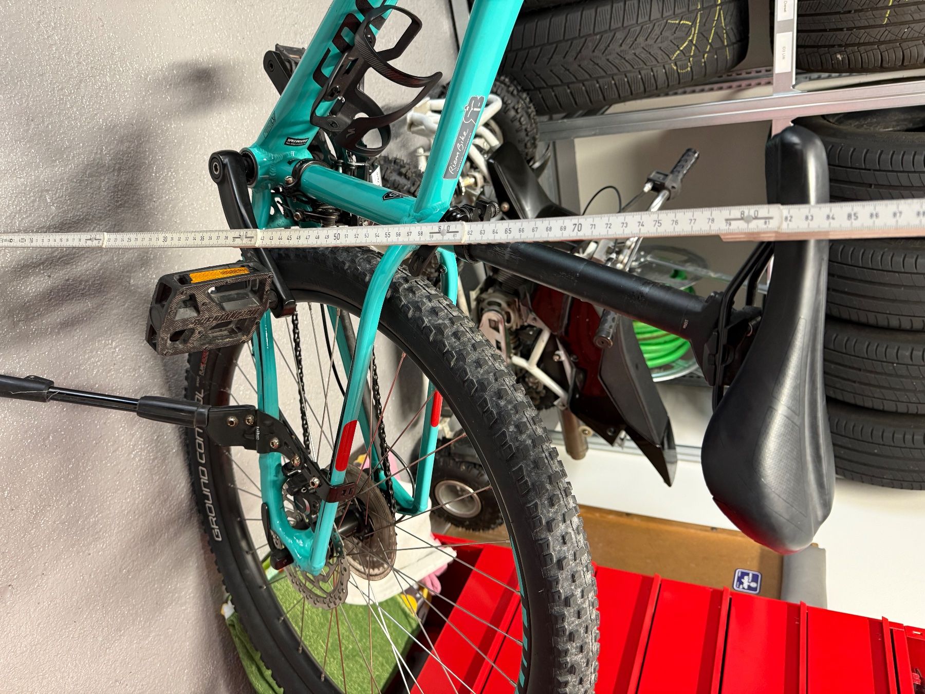 Specialized Biciclette: Kinder Bike – Usato da Unterseen venduto da Excalibur2 7