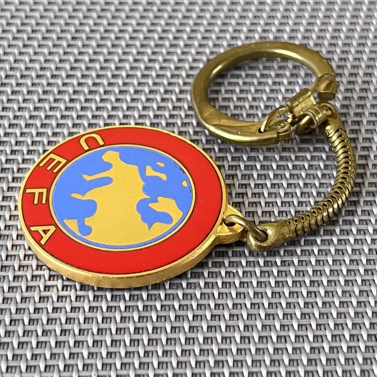 Portachiavi: Porte-clé vintage UEFA – Nuovo (secondo la descrizione) da Vuisternens-devant-Romont venduto da ribouldog 4