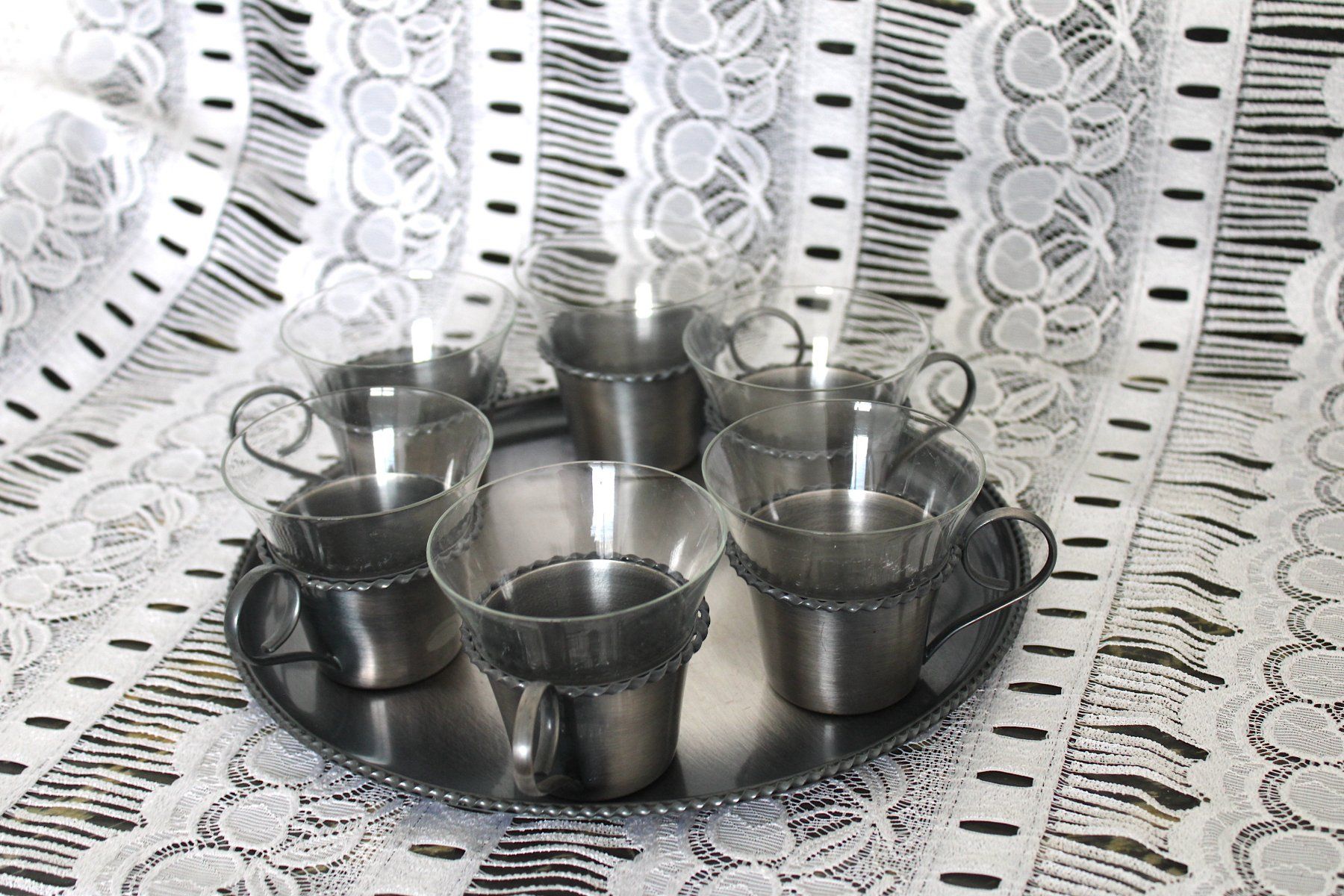 Set di piatti: 13-teilige Teeservice, ev. Zinn – Usato da Locarno venduto da fripui 3