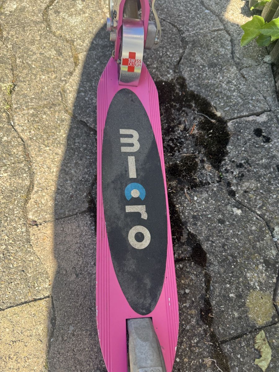 Micro Kickboard: Pink Micro Sprite Scooter – Gebraucht aus Uerikon von GeriO 4