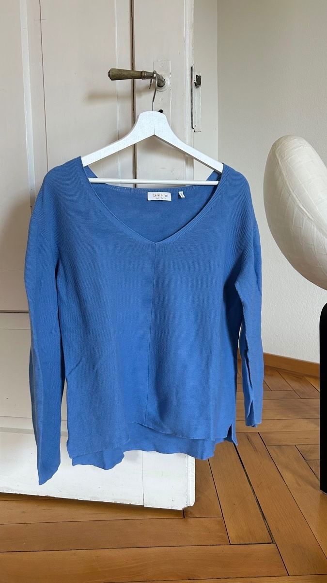 Rich & Royal Maglioni & Felpe: Rich &Royal blauer V-Neck Damenpullover – Usato da Gattikon venduto da Guegis66 1