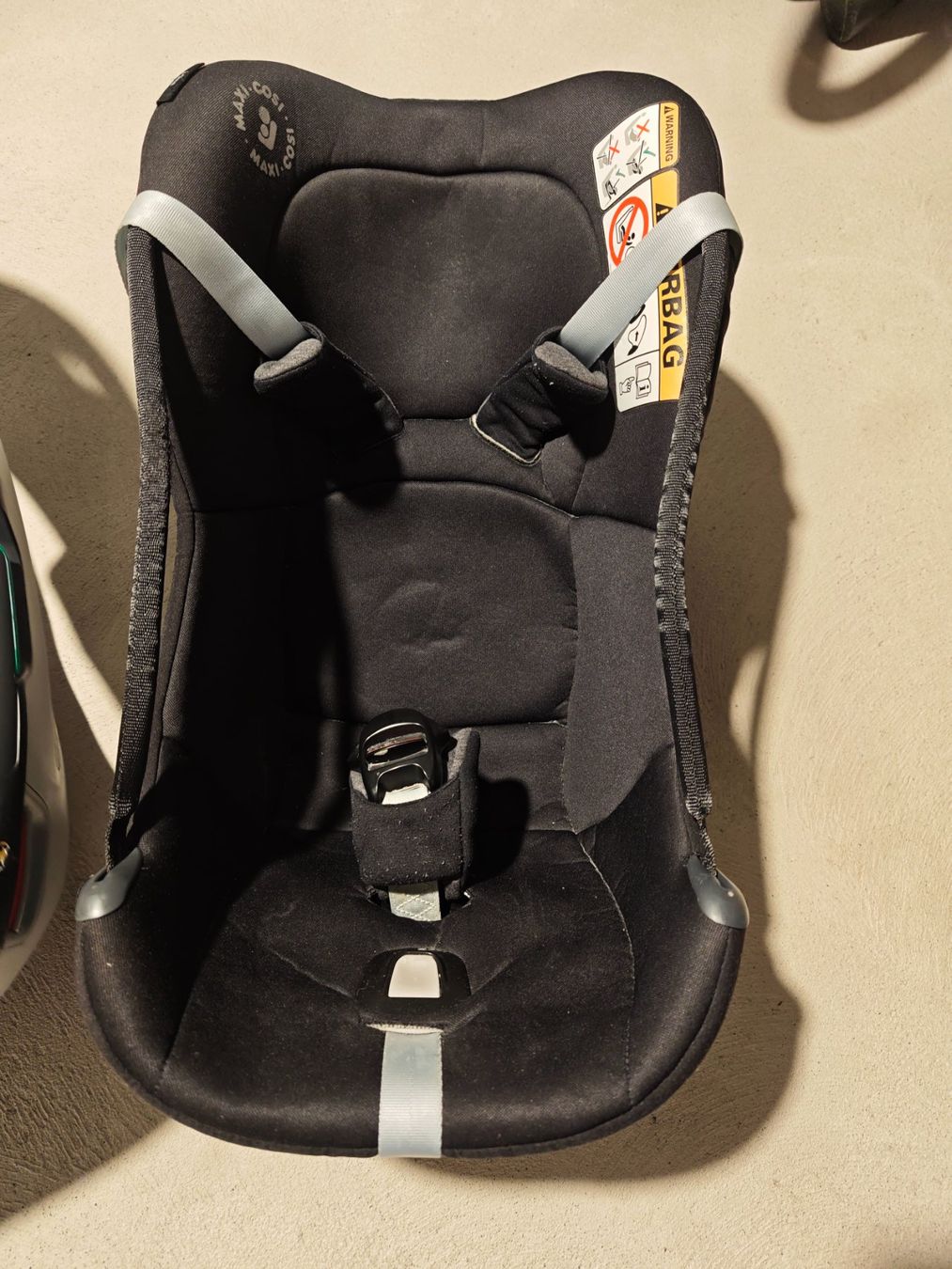 Maxi-Cosi Auto-Kindersitze: Maxi Cosi Coral inkl. Basisstation – Gebraucht aus Teufenthal AG von Killer02 2