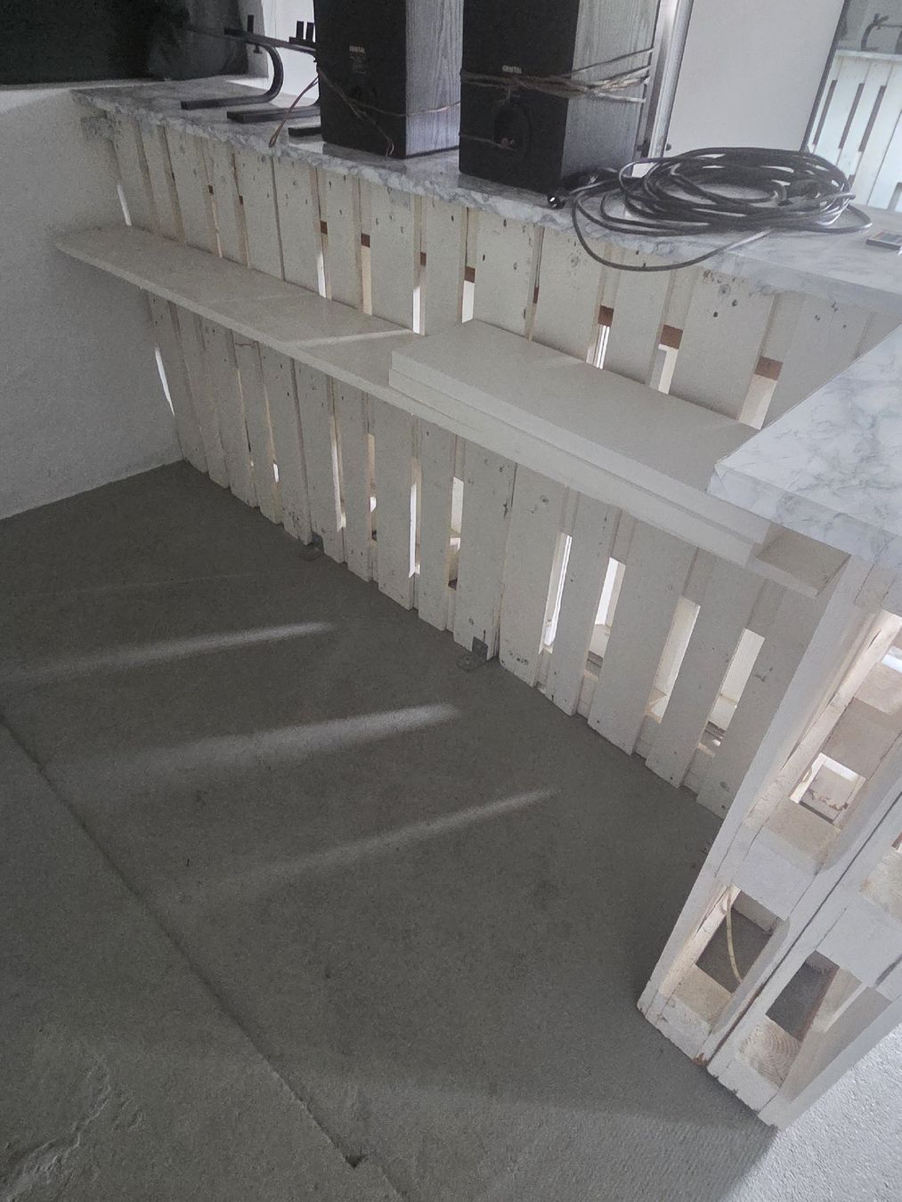 Pallets: Paletten Bar – Usato da Wolfwil venduto da san_7xhb 1