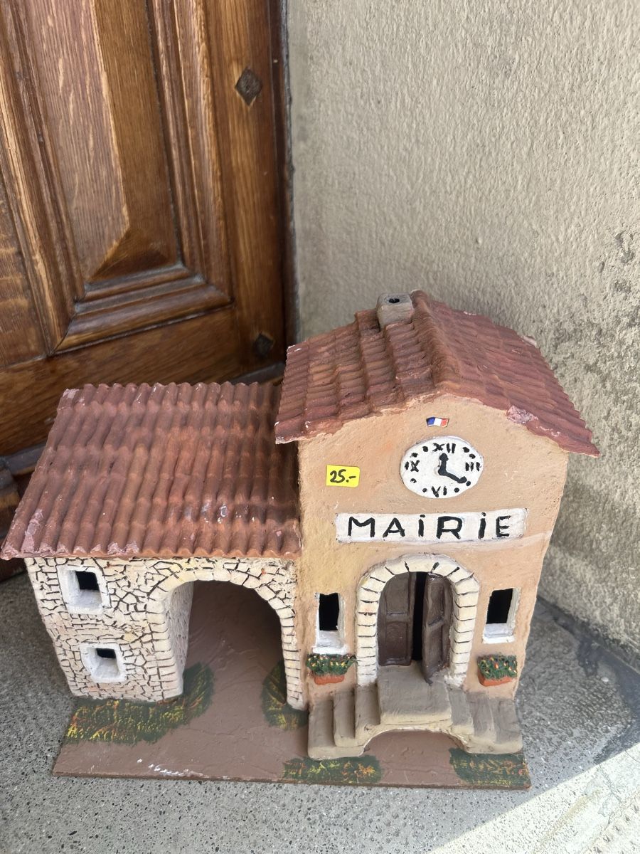 Tutte le decorazioni: Belle miniature de Mairie provençale – Usato da St-Prex venduto da mar_f6t6