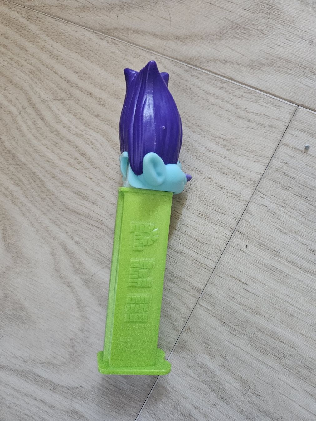 Pez Sonstiges für die Gastronomie & Hotel: Distributeur PEZ Trolls Fleur Violette Rare! Collection – Gebraucht aus La Joux FR von car_ck96 1