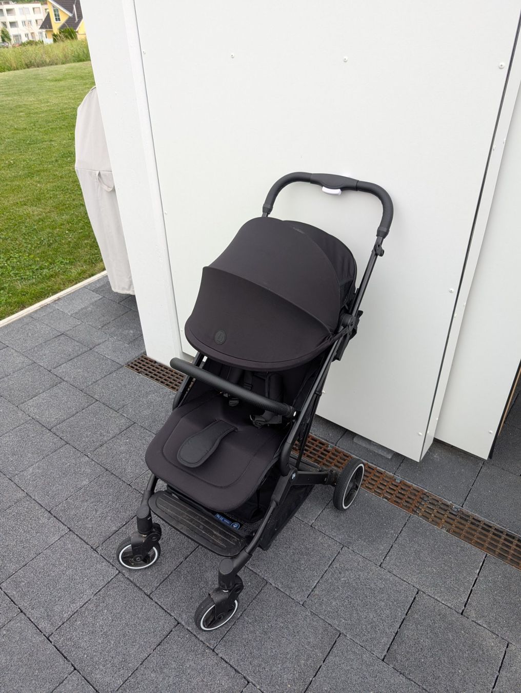Kinderwagen: Hauck Buggy schwarz – Gebraucht aus Obergösgen von EL-SKA 1