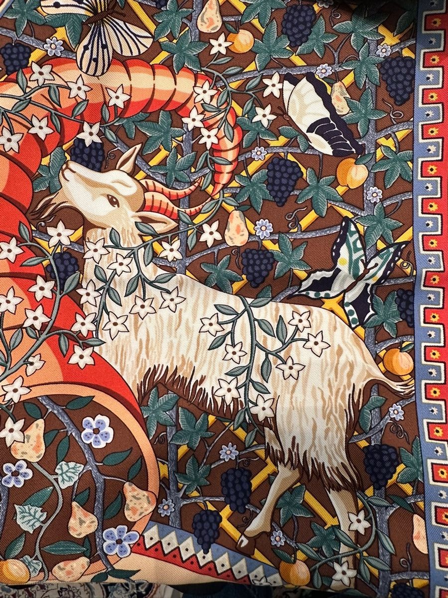 Hermès Foulard & Sciarpe: Hermes Seidentuch Axis Mundi – Nuovo (secondo la descrizione) da Binningen venduto da Yuliya15 1