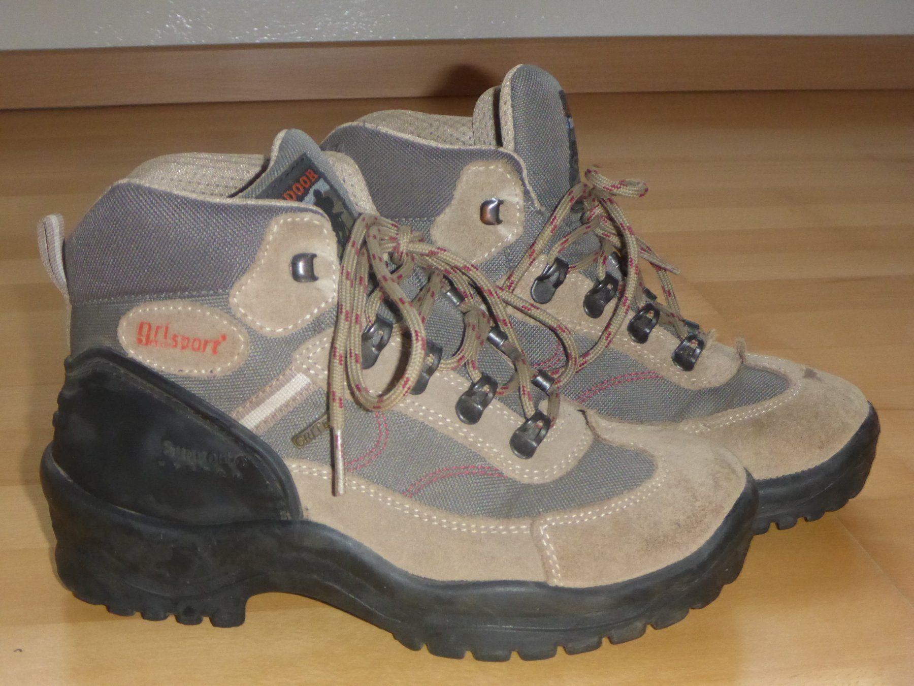 Herrenschuhe: Wanderschuhe Gr. 36 – Gebraucht aus witterswil von Bargo