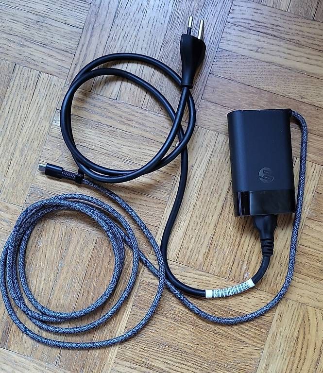 Hewlett Packard Caricabatterie: Netzteil von HP mit USB C-Anschluss – Usato da Duggingen venduto da lot-of-fun