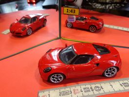 Alfa-Romeo  1/43 (mit Box) Motor-Max  (BAN)