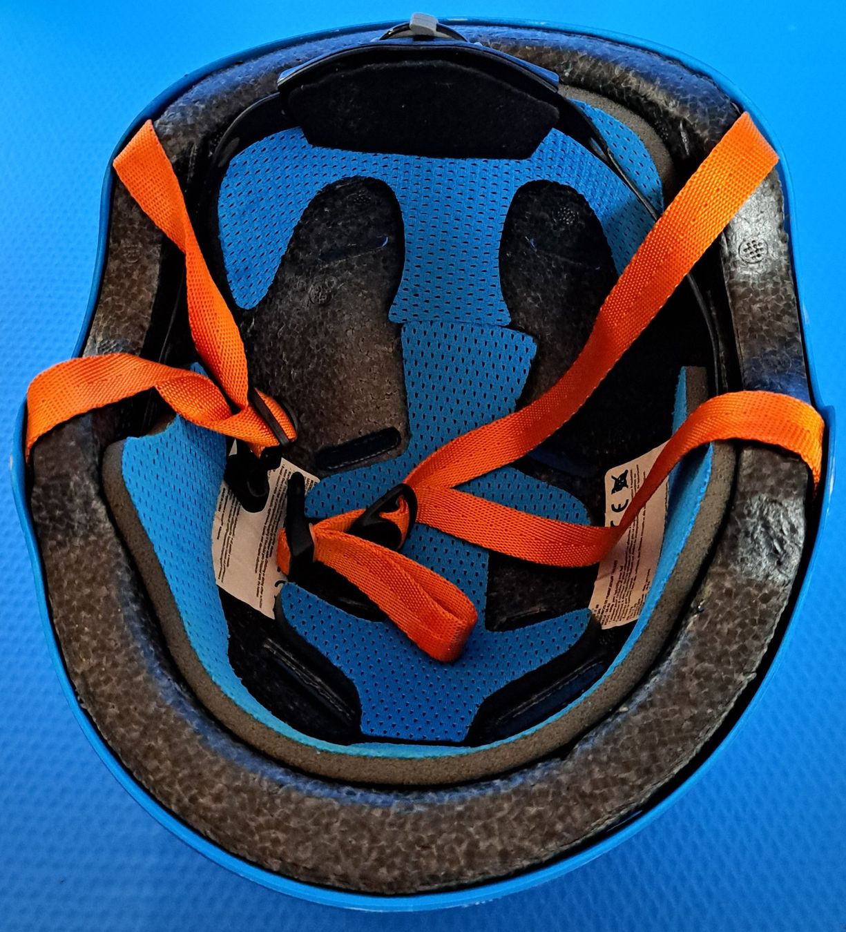 Caschi: Helm – Usato da Tenniken venduto da mik_6mxg 9