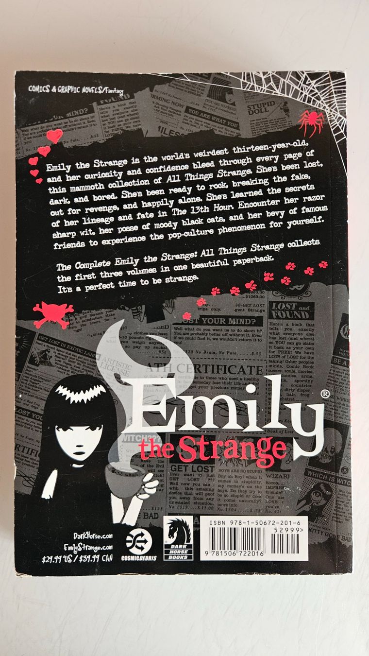 Fumetti: Emily the Strange All Things Strange Comic Buch – Usato da Basel venduto da True_Hofer_Store 1