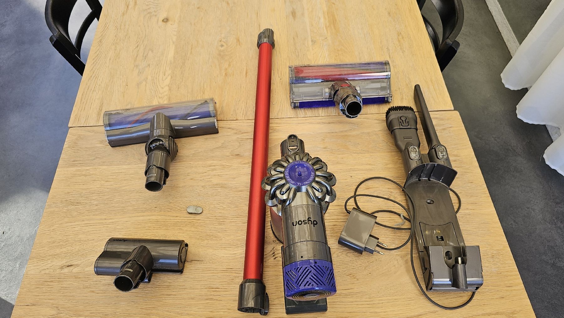 Dyson Staubsauger & Zubehör: Staubsauger Dyson V6 – Defekt aus Attiswil von aendrubleik