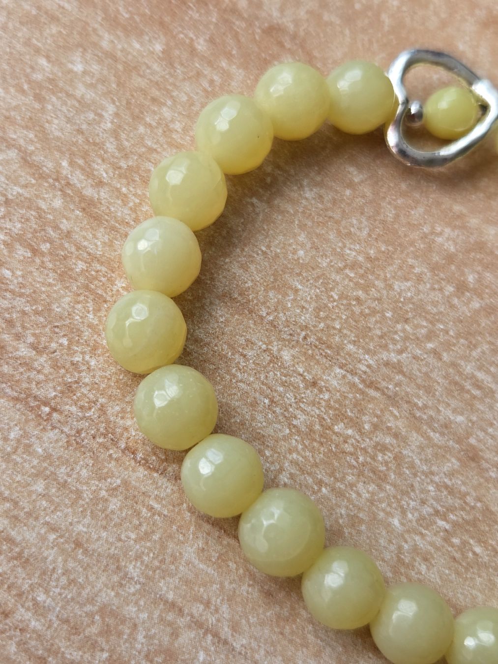 Bracciali & Braccialetti: Facettiertes Lemonstone Elastarmband 17cm Neu – Nuovo (secondo la descrizione) da Winterthur venduto da katzen07 1
