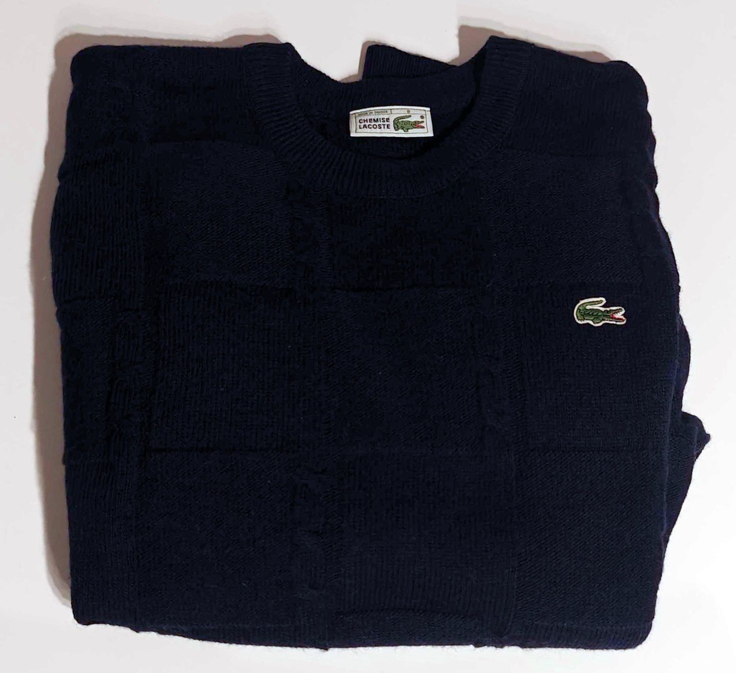 Lacoste Pullover & Sweatshirts: Pull Lacoste bleu marine – Gebraucht aus Lausanne von Protectator 2