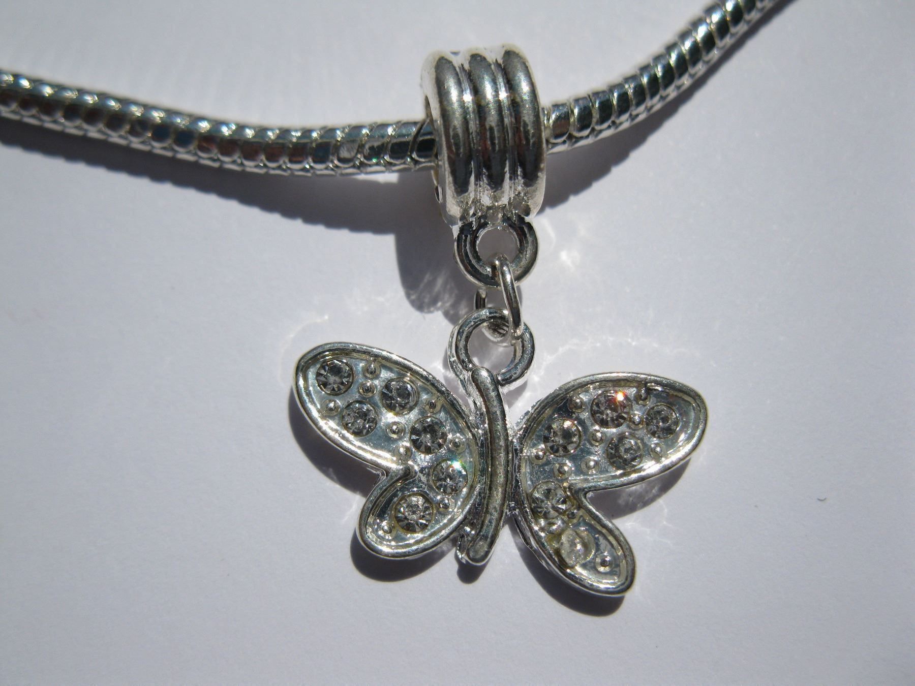 Ciondoli: Anhänger Schmetterling mit Strass – Nuovo e nell'imballaggio originale da St. Margarethen TG venduto da LuanaKa