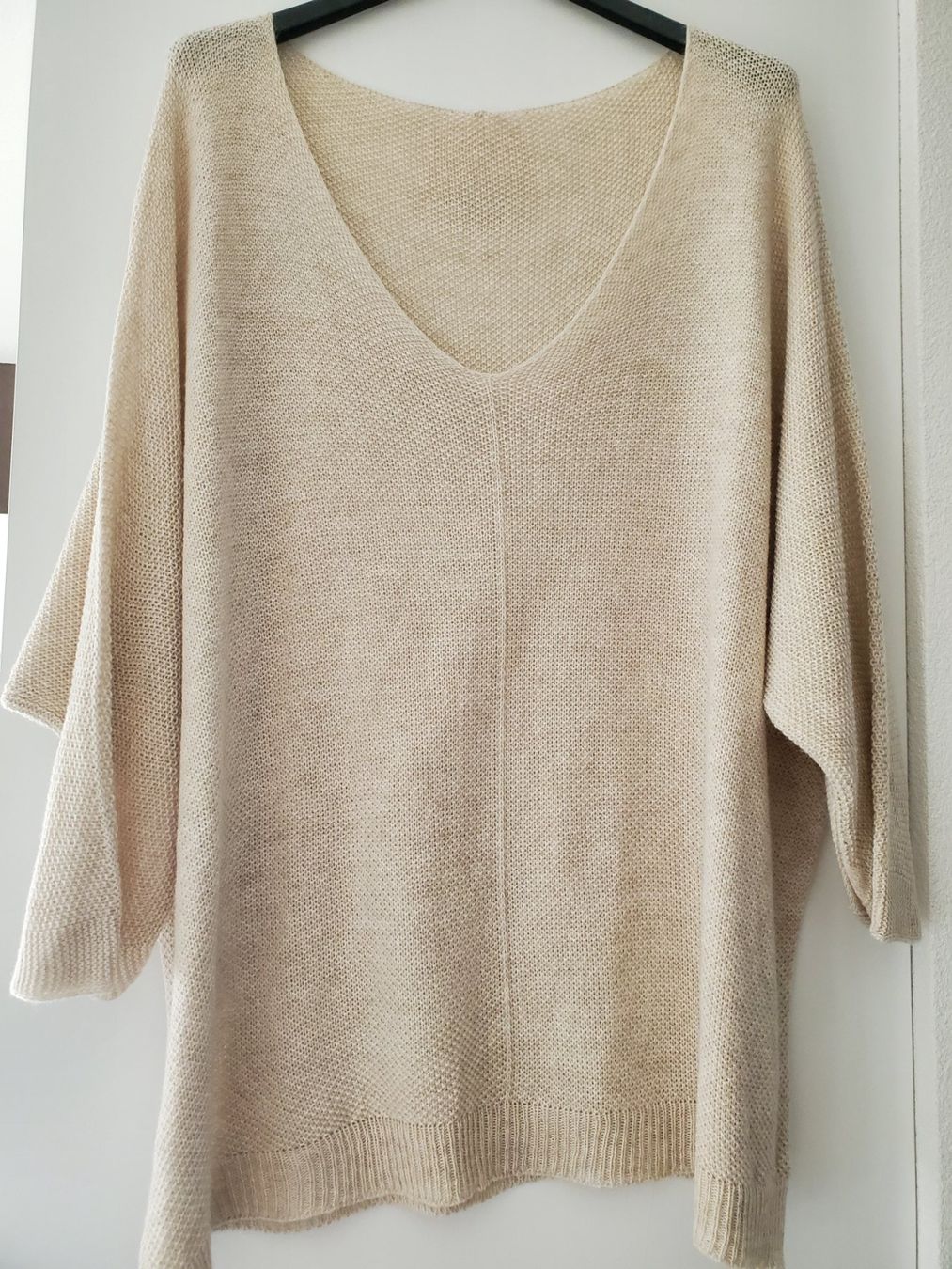 Top: pull – Nuovo e nell'imballaggio originale da Montsevelier venduto da Sherlock007