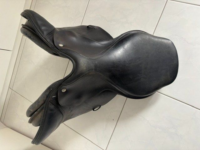 Selles, accessoires: Reitsattel – D'occasion à Ebmatingen par rumba1969 2
