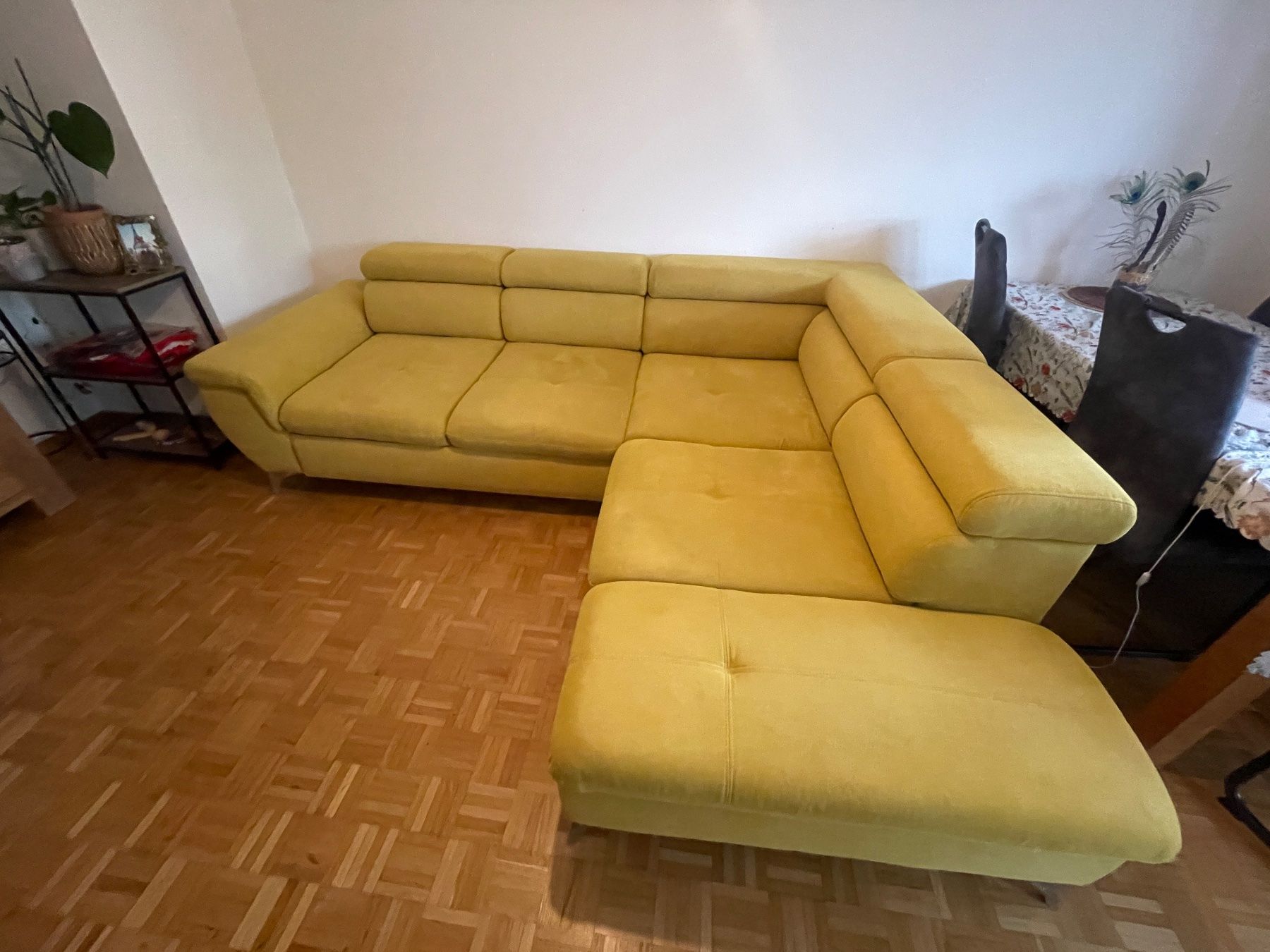 Sofas: Ecksofa mit Ausziehbare teil – Gebraucht aus Rüti Zh von Egli9 1