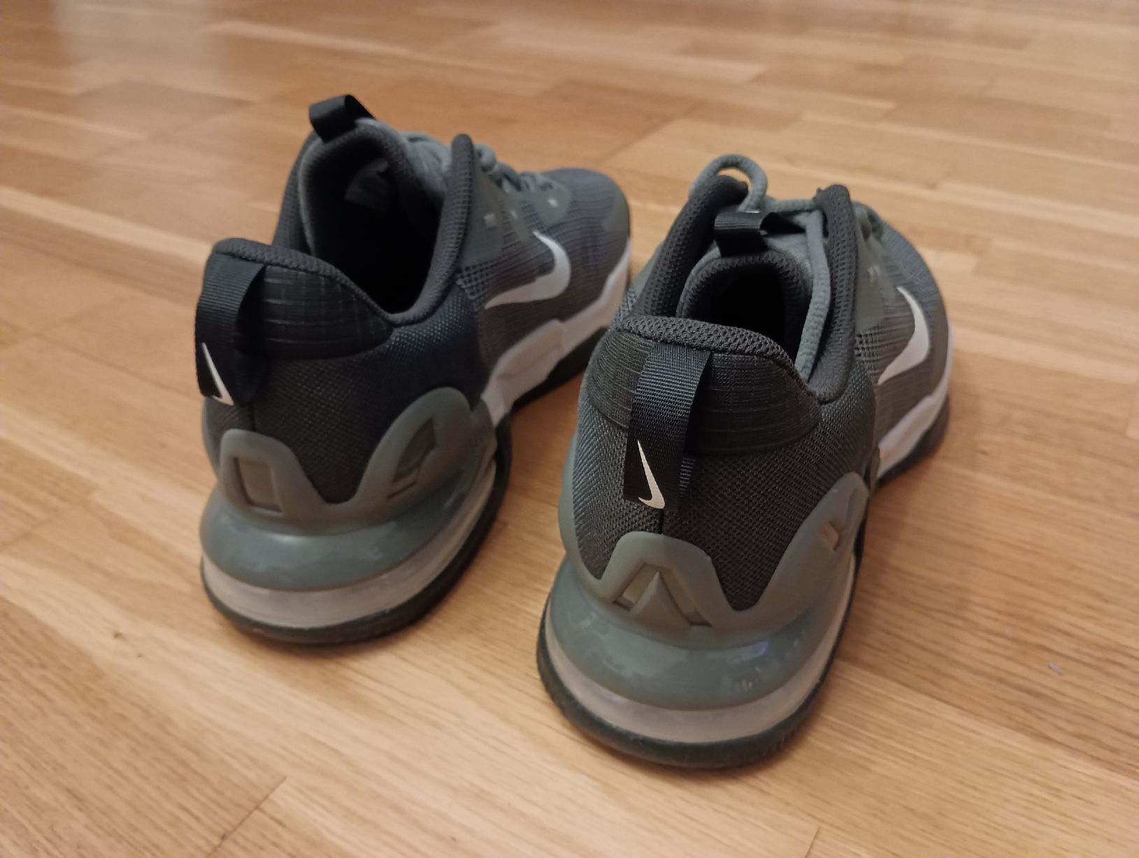 Nike Scarpe da uomo: NIKE AIR MAX ALPHA TRAINER 5 Grösse 45.5 – Nuovo e nell'imballaggio originale da Densbüren venduto da H-76 3