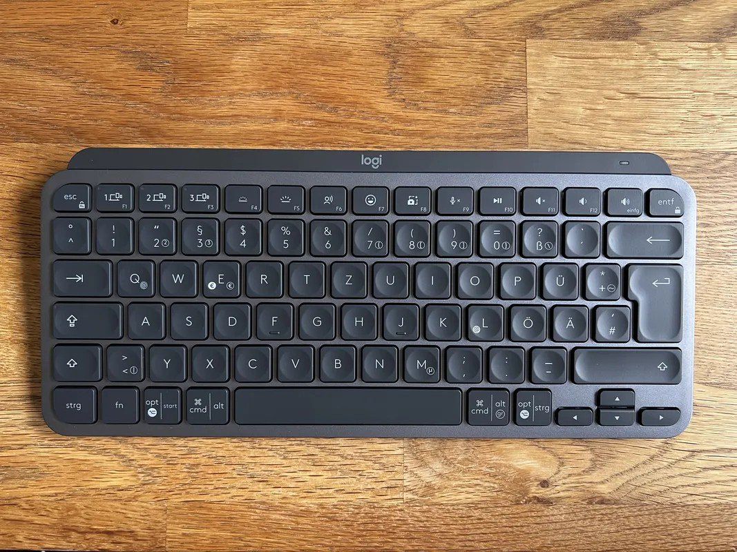 Logitech Tastiere: Tastatur Logitech MX Keys Mini für Mac – Nuovo (secondo la descrizione) da Thun venduto da freezelighter