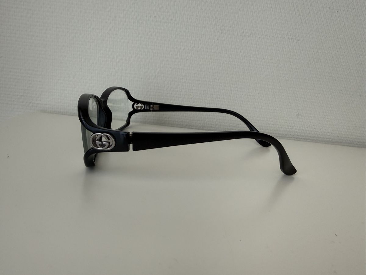 Gucci Occhiali & Lenti: Gucci Brillenrahmen mit Blue-Light-Gläsern mit Original Etui – Usato da Genève venduto da mimi479247 2