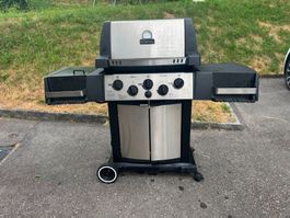 König Gasgrill 3 Brenner mit Seitenkocher guter Zustand