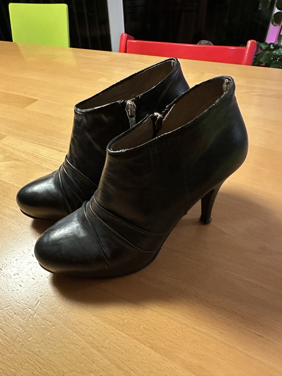 Geox Scarpe da donna: Geox Stiefeletten – Usato da Winterthur venduto da goldilox