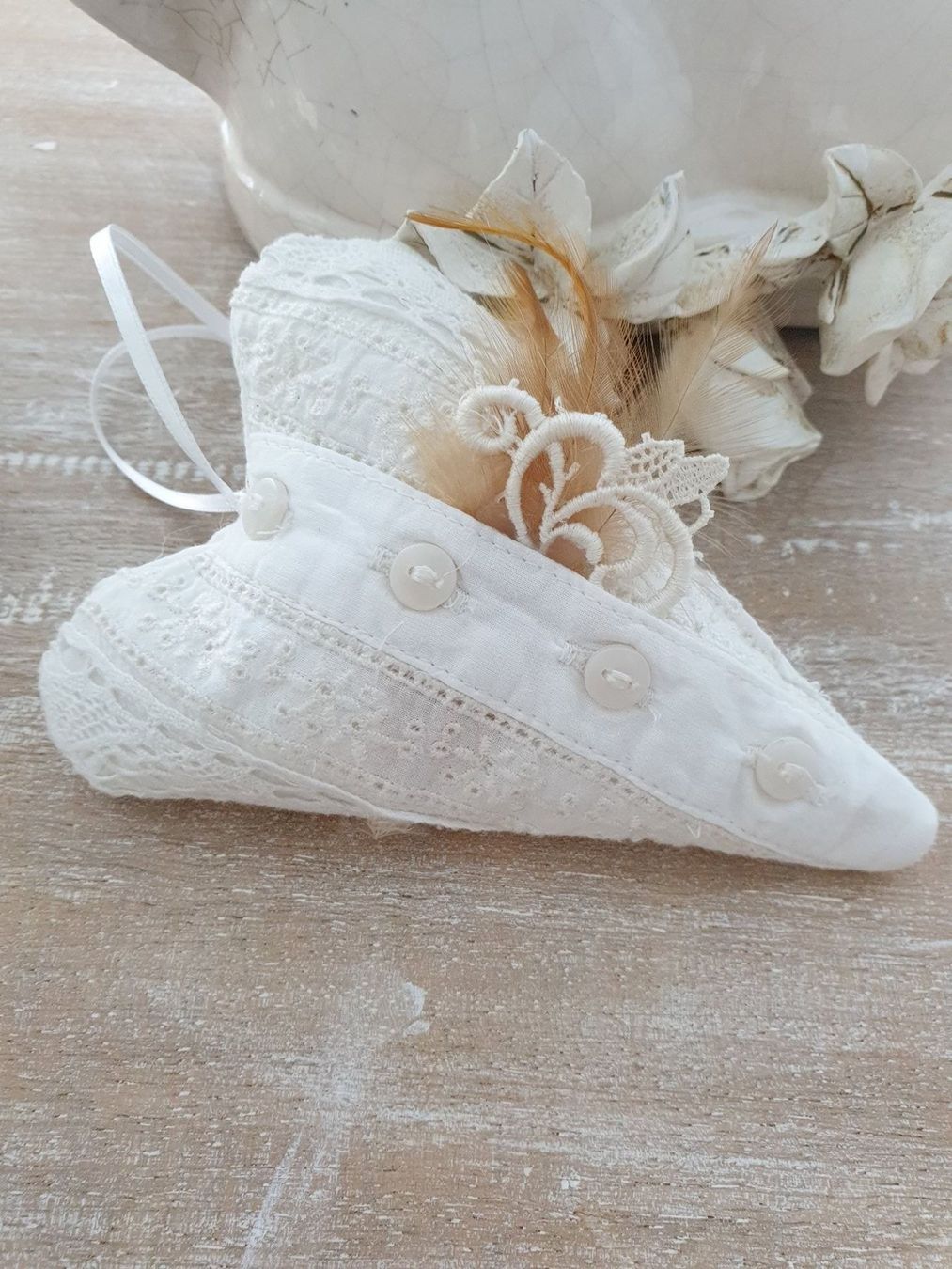 Tutte le decorazioni: Geschenk Herz Muttertag Vintage Spitze Stoffherz Liebe – Nuovo e nell'imballaggio originale da Gossau ZH venduto da Goes05 1