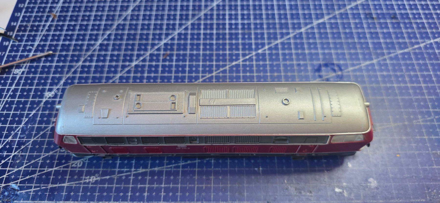 Roco Modellini di ferrovie: Roco DB 215 015-9 HO/DC Analog – Usato da Hochfelden venduto da Danizh0 1