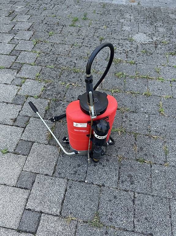 Tecnologia medica: rückenspritze – Usato da Hausen AG venduto da mb2023 3