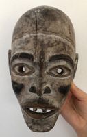 ausdrucksstarke alte Ba Kongo Maske Höhe 25,5 cm