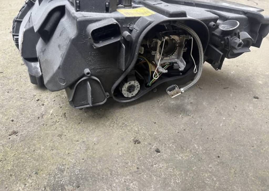 BMW Scheinwerfer: Scheinwerfer BMW E92 – Gebraucht aus Schaffhausen von mno_f76j 4