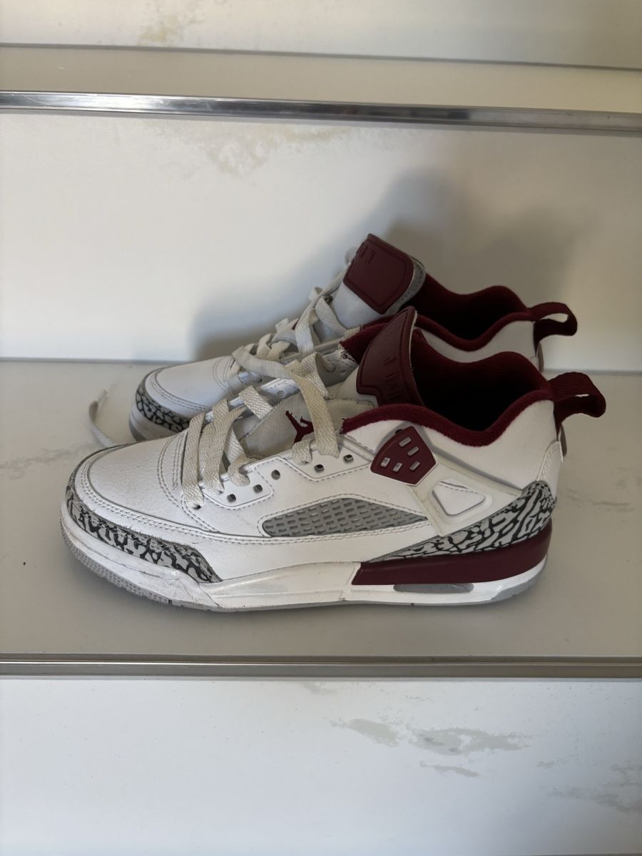 Jordan Scarpe per ragazzi: Jordan Schuhe gr. 36,5 – Usato da Eschenbach SG venduto da Betti78